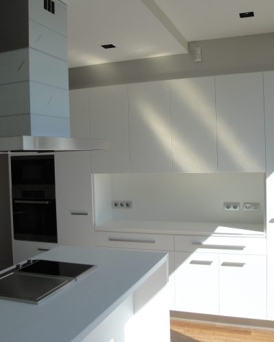 fusteria artesanal per a mobles a mida