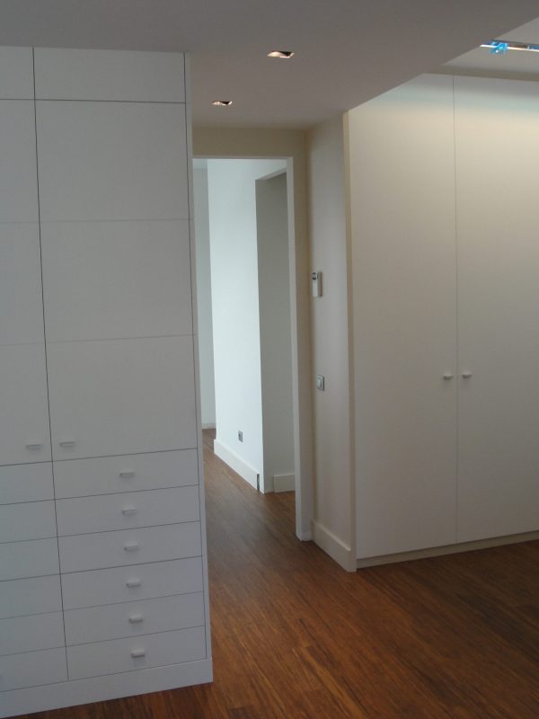 disseny de mobles i armaris funcionals